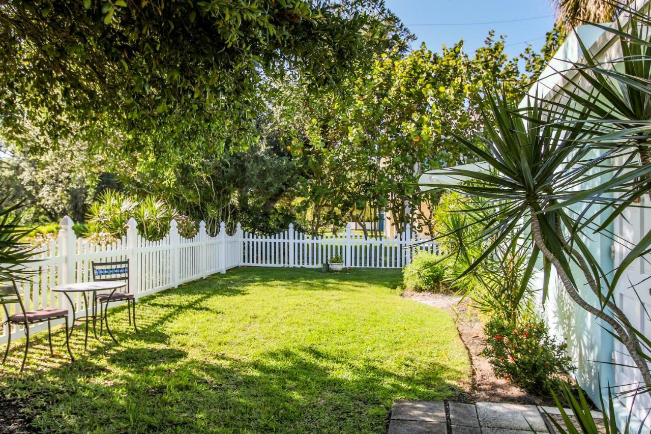 Island View Cottages Sebastian Bagian luar foto
