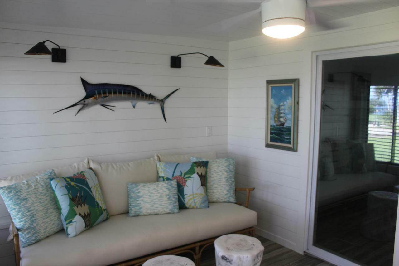 Island View Cottages Sebastian Bagian luar foto