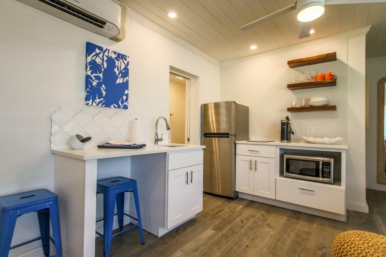 Island View Cottages Sebastian Bagian luar foto