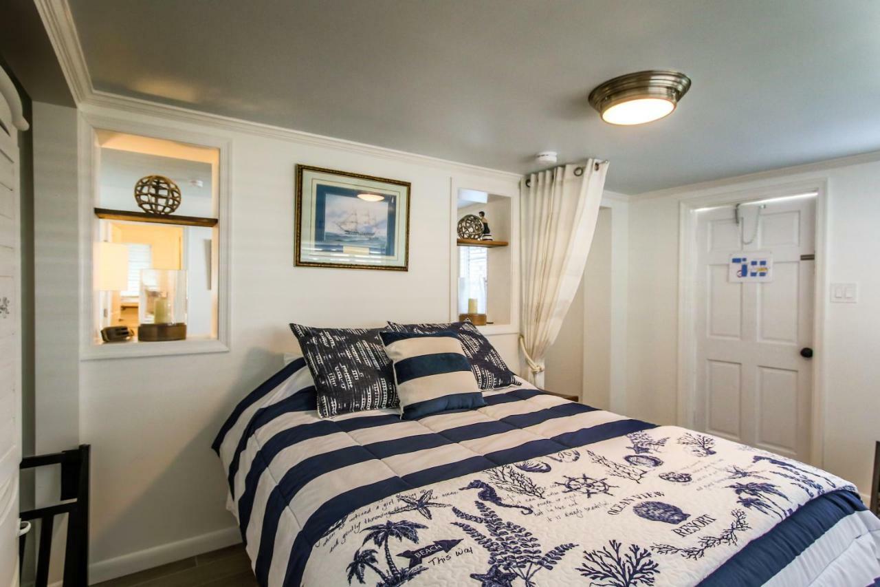 Island View Cottages Sebastian Bagian luar foto
