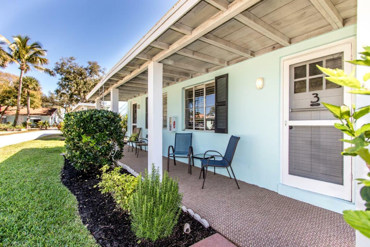 Island View Cottages Sebastian Bagian luar foto