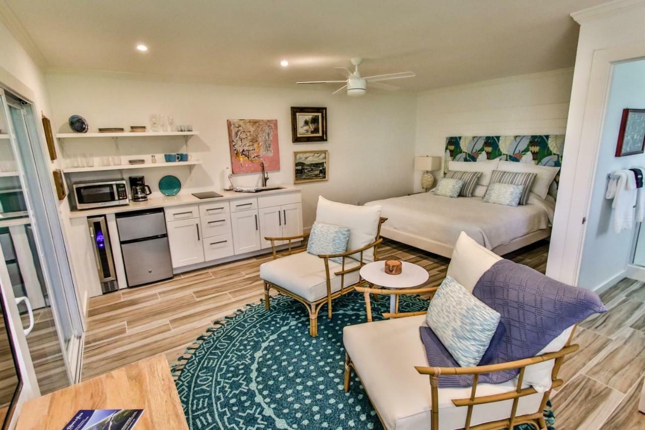 Island View Cottages Sebastian Bagian luar foto