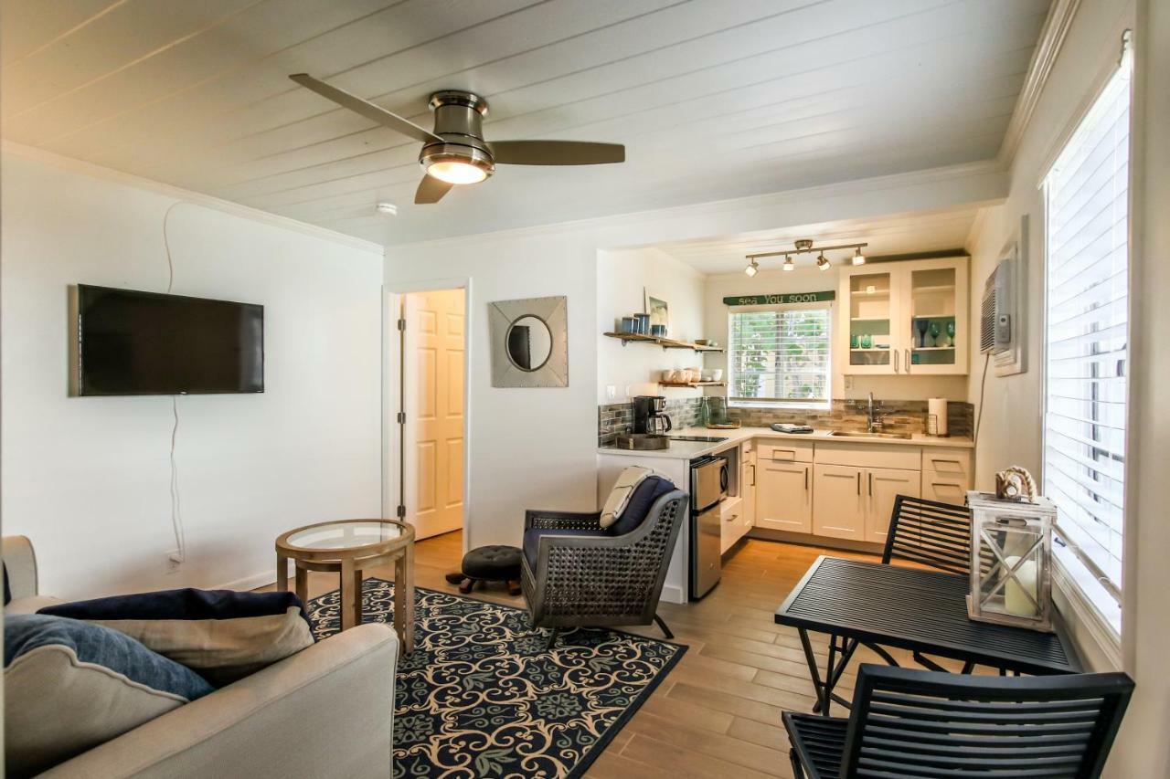 Island View Cottages Sebastian Bagian luar foto